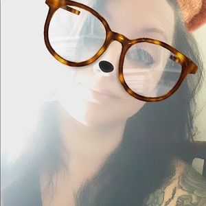 Meet your Posher, Sonya